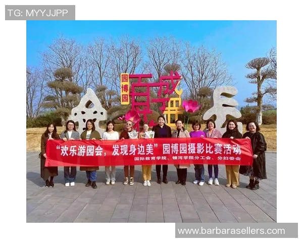 庆祝38国际妇女节中国女足向所有女性致以节日的祝福与敬意 庆祝38国际妇女节中国女足向所有女性致以节日的祝福与敬意